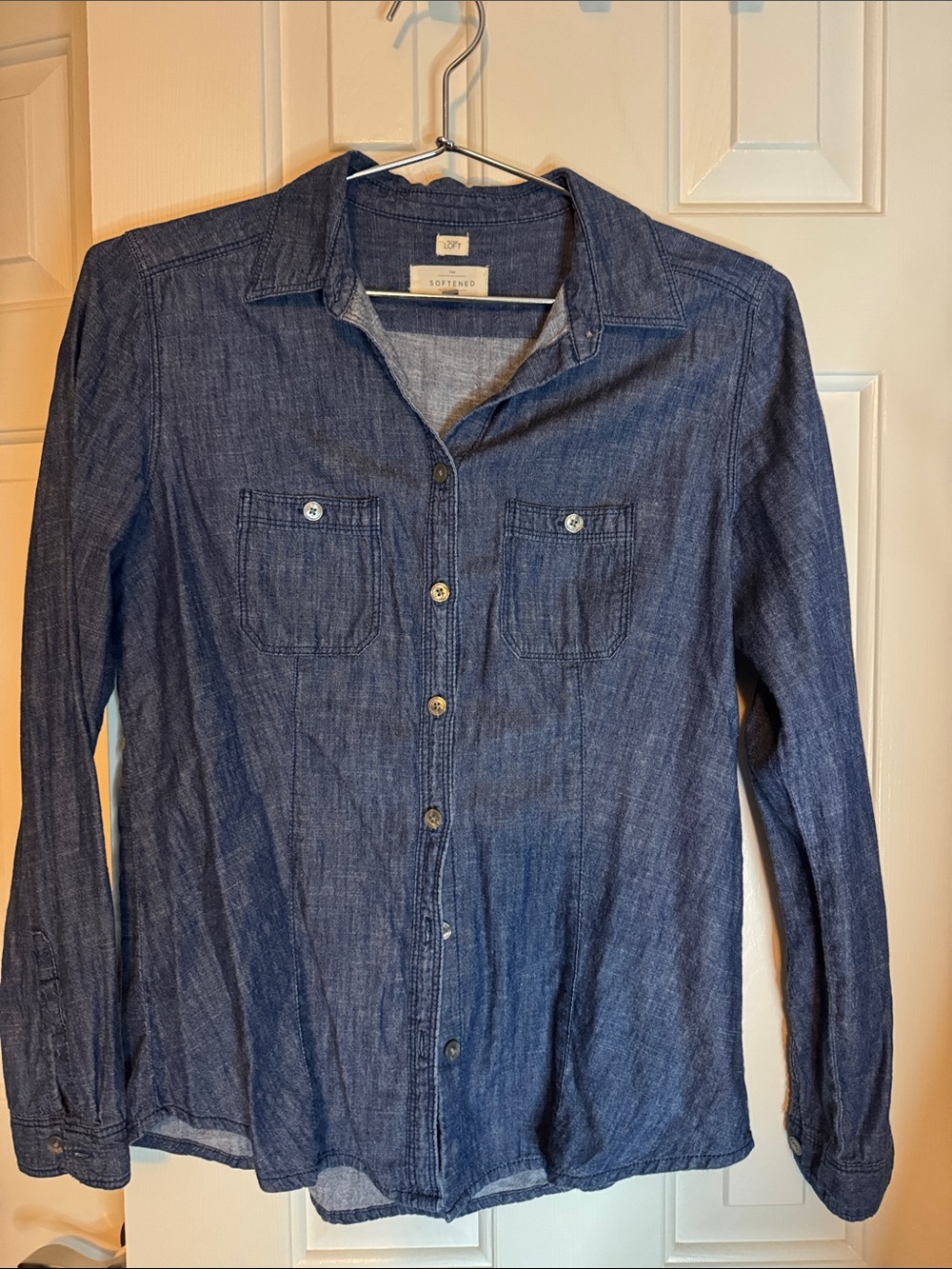 Loft the softened chambray button down shirt. 100%cotton